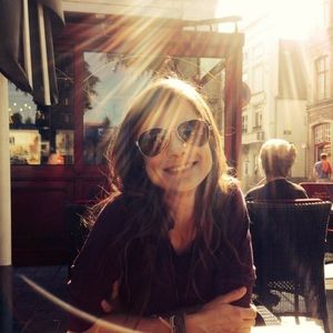 Meet your Posher, Cynthia